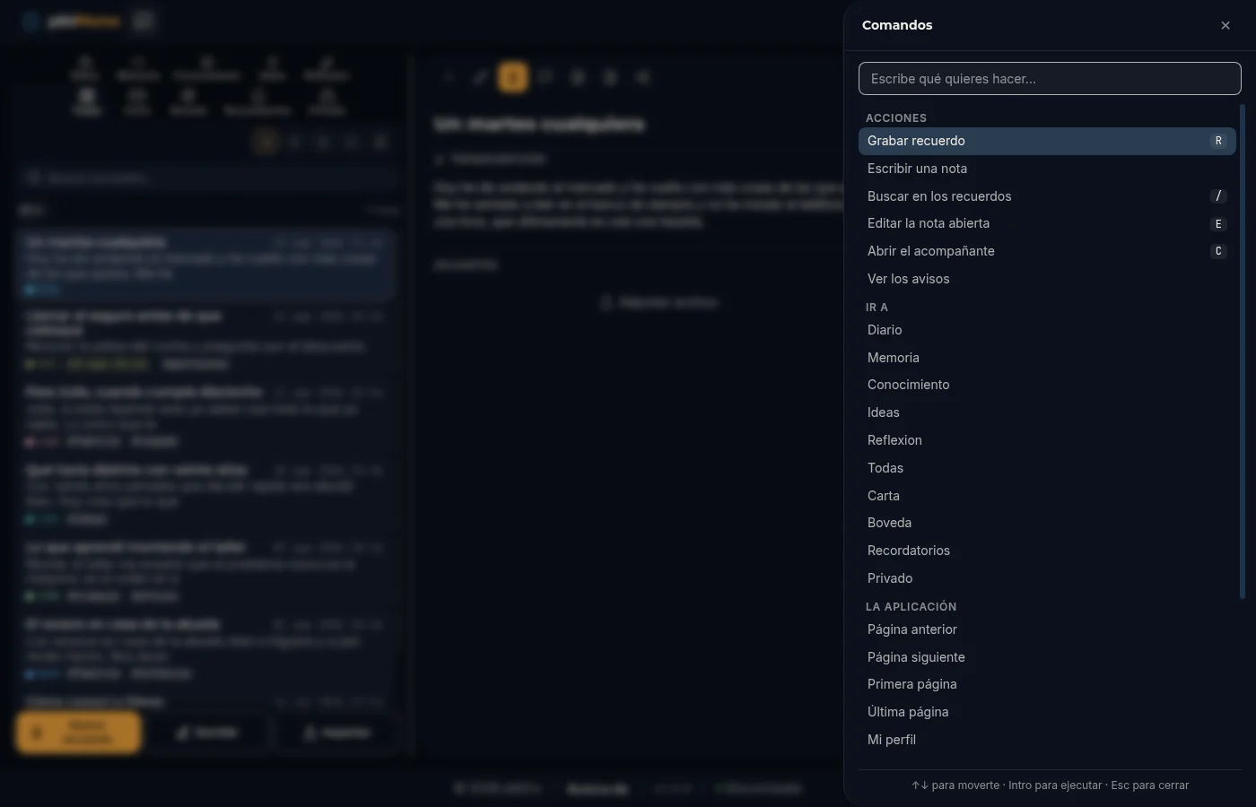 La lista de comandos abierta, con las acciones agrupadas y sus atajos de teclado.